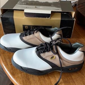 Brand New Men’s Foot Joy Golf Shoes Size 9.5